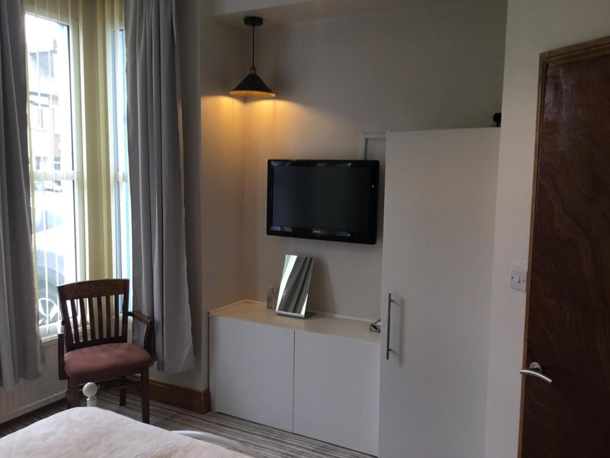 Dene House Bed and Breakfast Great Yarmouth Exteriör bild