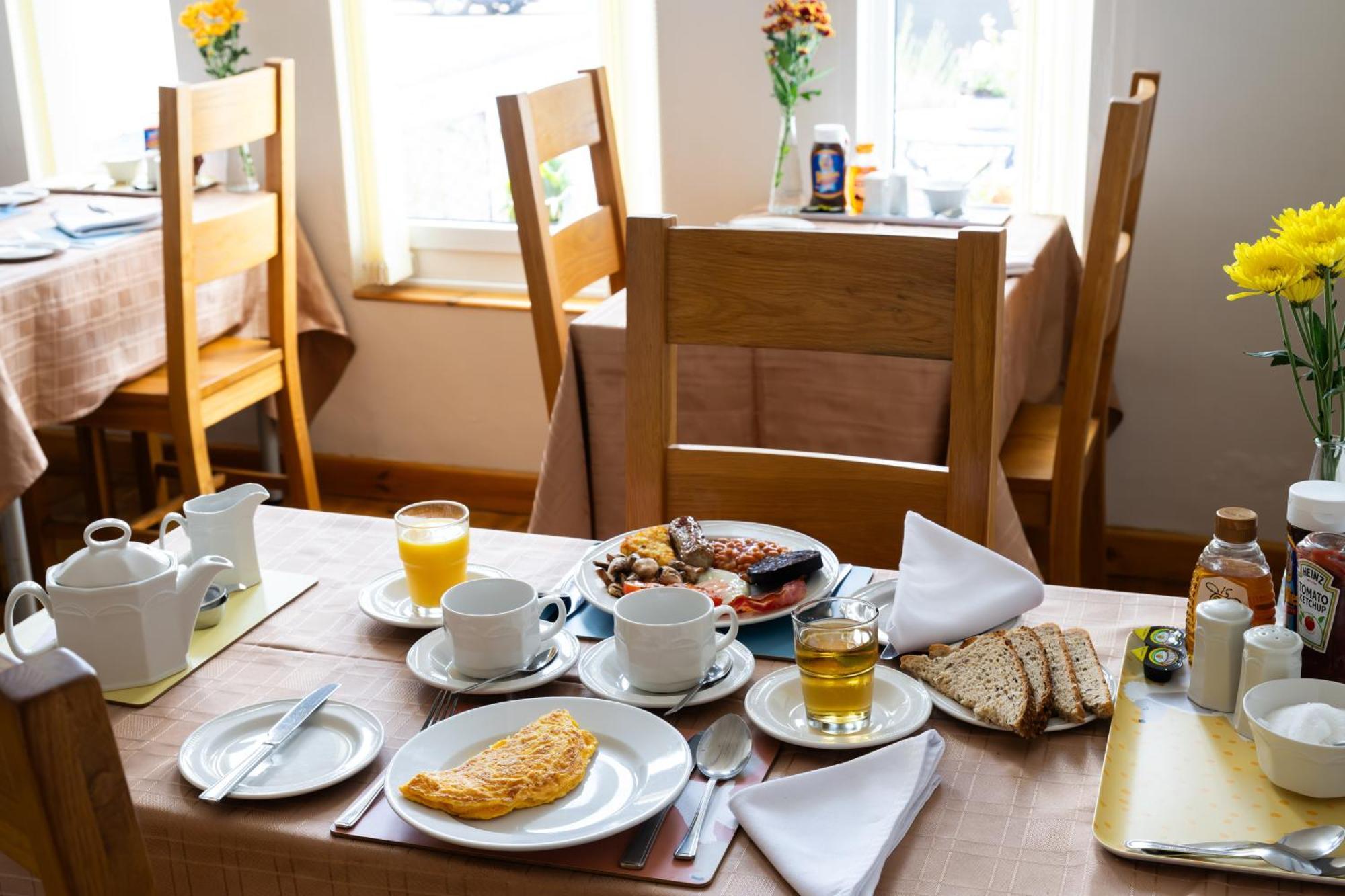 Dene House Bed and Breakfast Great Yarmouth Exteriör bild